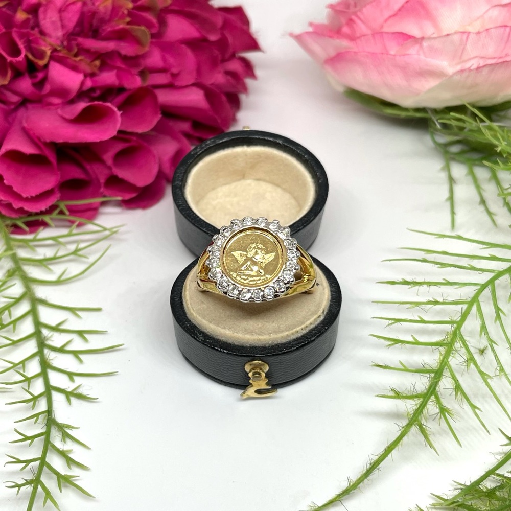 VINTAGE⚜️18K plated Golden Cherub Coin Crystal Cocktail Ring
